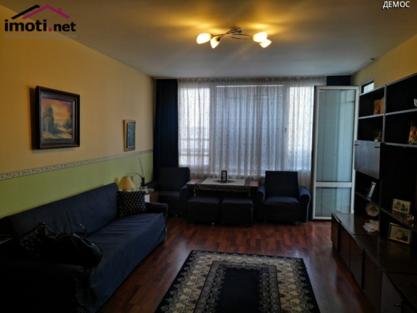Продава тристаен апартамент , София, Суха Река