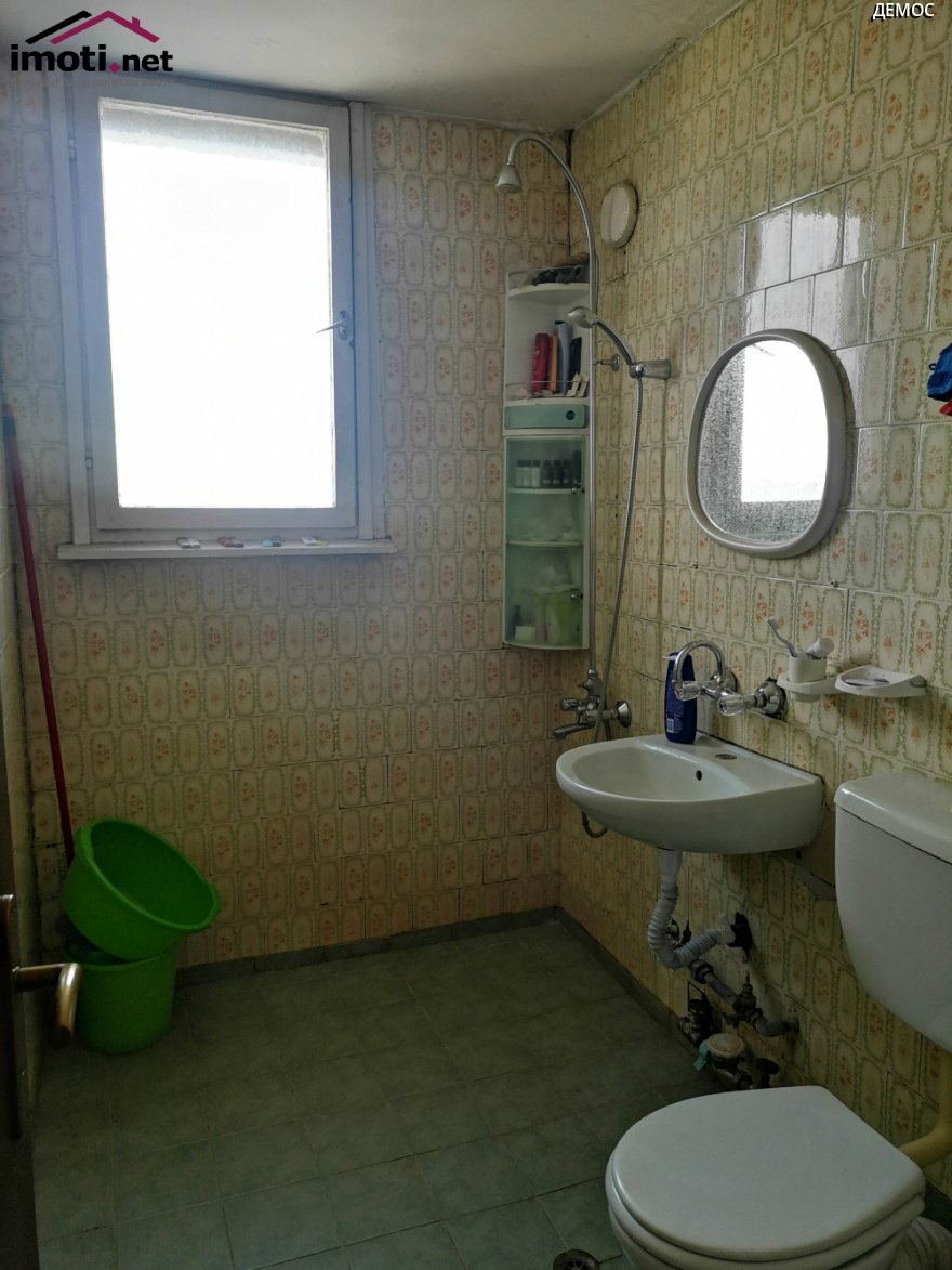 Продава тристаен апартамент , София, Суха Река