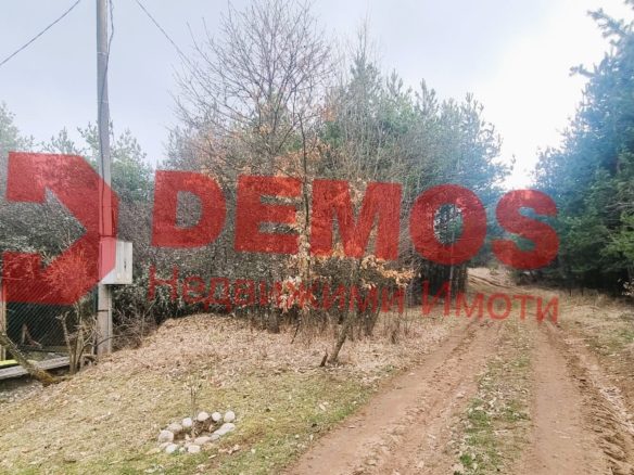 Продава парцел , София област, м-т Мечката