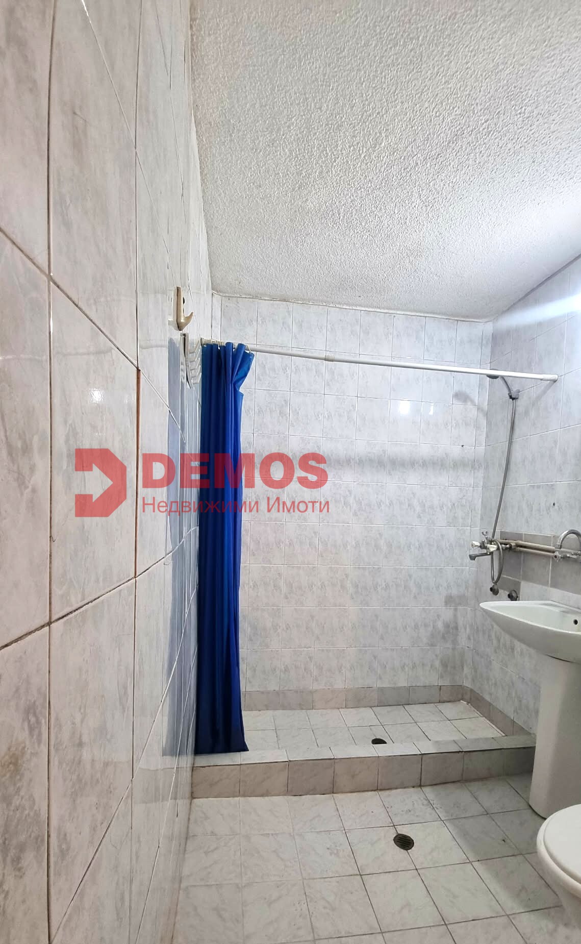 22c6b315-a6b4-4070-9b33-7e8890030b43 Продава тристаен апартамент , София, Младост 4