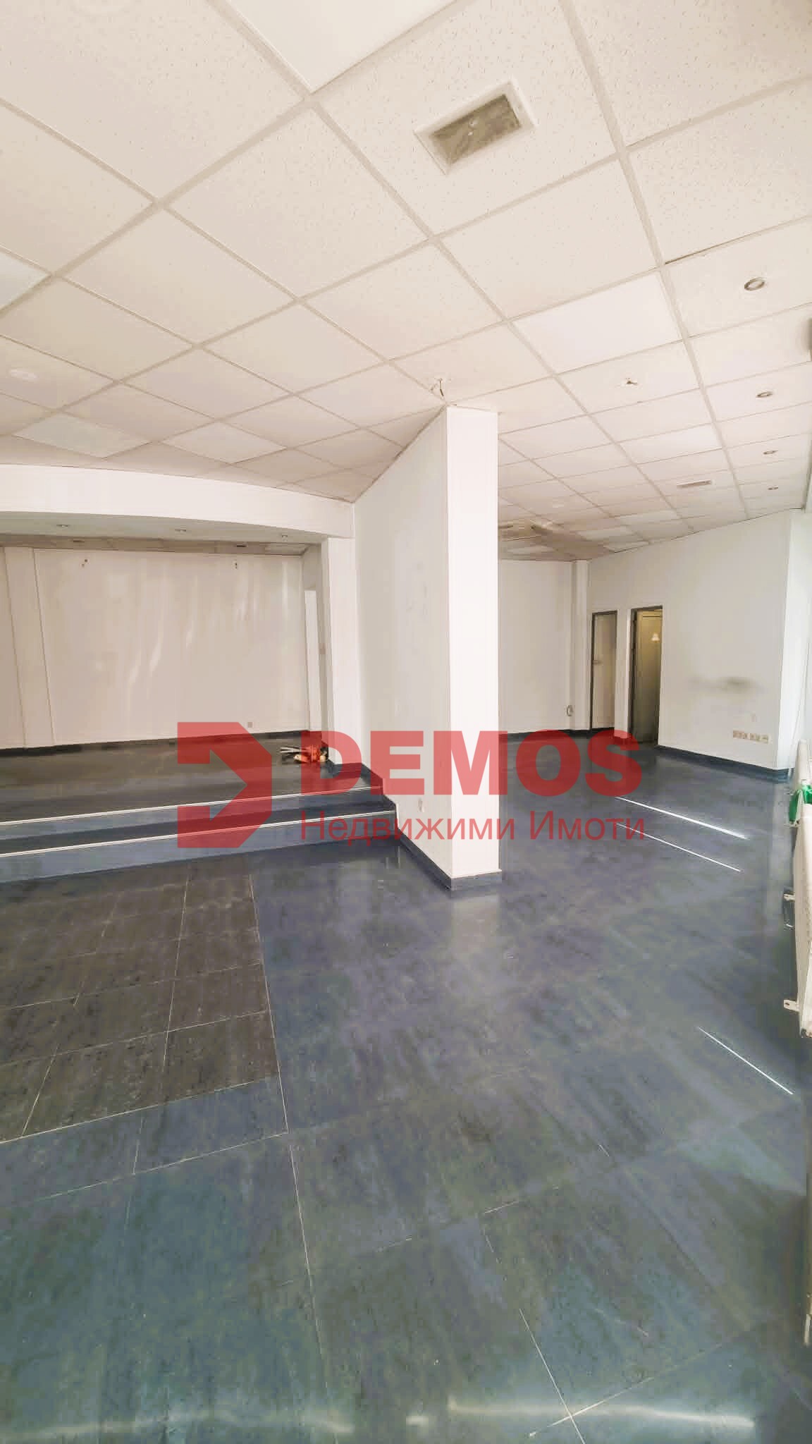 8850a275-abda-47e3-a1d7-16f52ea2cb4e ПРЕДСТАВИТЕЛНО ТЪРГОВСКО ПОМЕЩЕНИЕ С ГАРАНТИРАН ЧОВЕКОПОТОК!