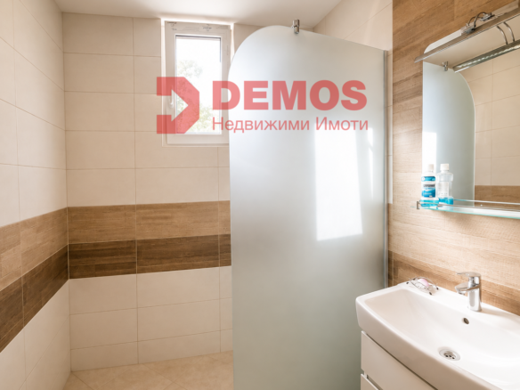 3-СТАЕН В БАНИШОРА | 90 м² + ТАВАН + МАЗЕ + НАДЗЕМЕН ГАРАЖ